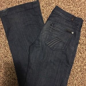 Dojo flare jeans